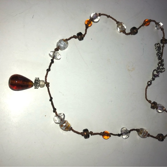 Elegant Beaded Necklace with Amber Accents - Picture 5 of 6